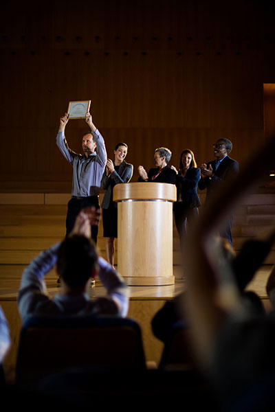 Mengapa Public Speaking Itu Penting untuk Karir dan Bisnis